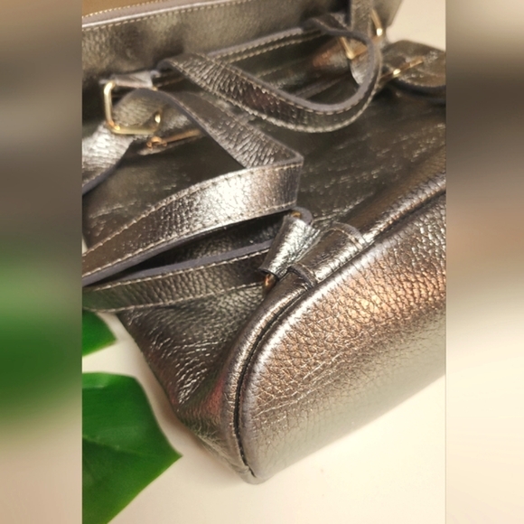 Pelle | Made in Italy | Champagne Gold Leather | Backpack | NWOT - Picture 5 of 14